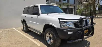Picture of Nissan Patrol 1998