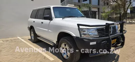 Picture of Nissan Patrol 1998