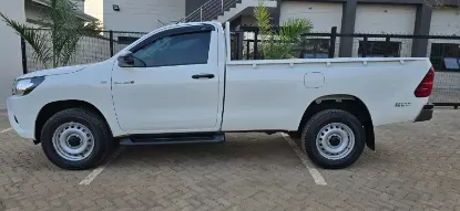 Picture of Toyota Hilux 2017