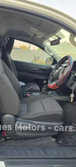 Picture of Toyota Hilux 2017