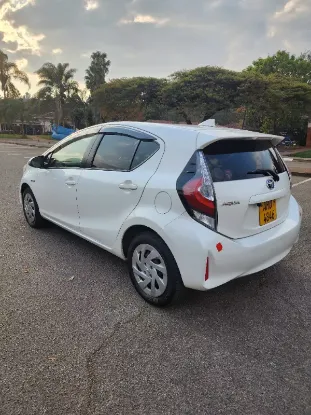 Picture of Fuel Savers (Hybrid): Toyota Aqua