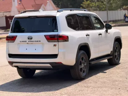 Picture of Toyota Land Cruiser 2025