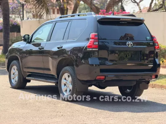 Picture of Toyota Prado 2022