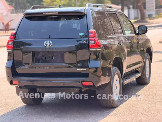Picture of Toyota Prado 2022