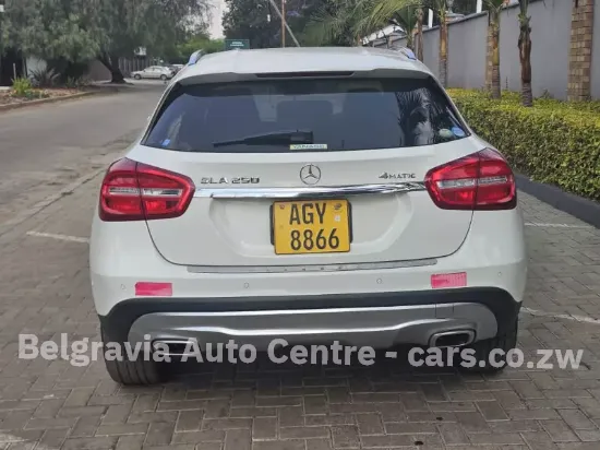 Picture of Mercedes Benz GLA 2016