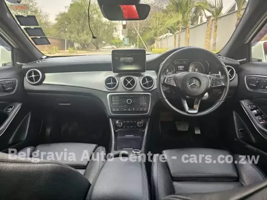 Picture of Mercedes Benz GLA 2016