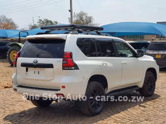 Picture of Toyota Prado 2023