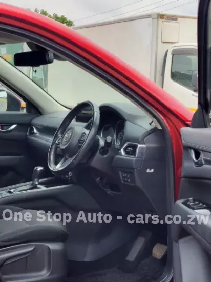 Picture of Mazda CX-5 2017