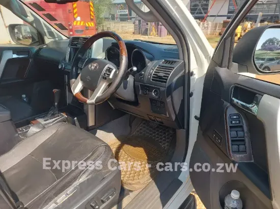 Picture of Toyota Prado 2012