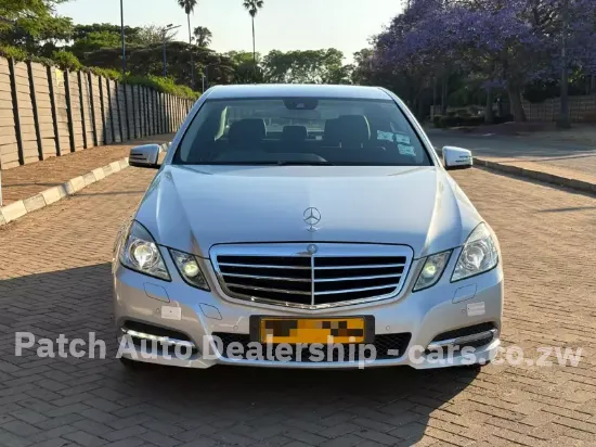 Picture of Mercedes Benz E-Class 2010