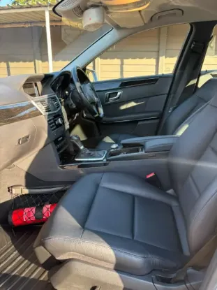 Picture of Mercedes Benz E-Class 2010