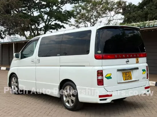 Picture of Nissan Elgrand 2005