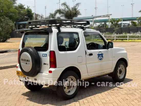 Picture of Suzuki Jimny 2016