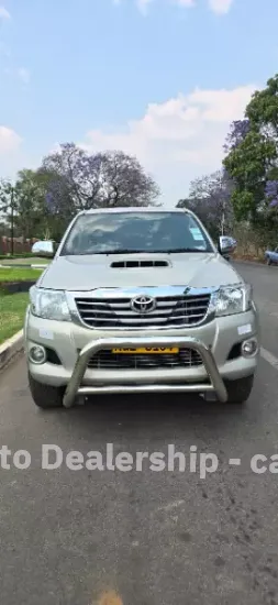 Picture of Toyota Hilux 2012