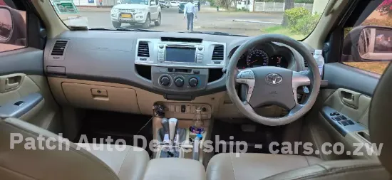 Picture of Toyota Hilux 2012