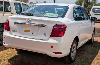Picture of Toyota Axio 2017