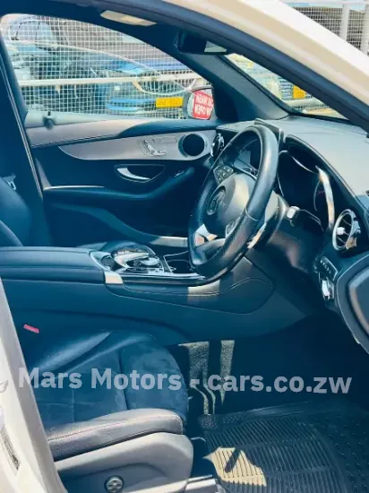 Picture of Mercedes Benz GLC 2018