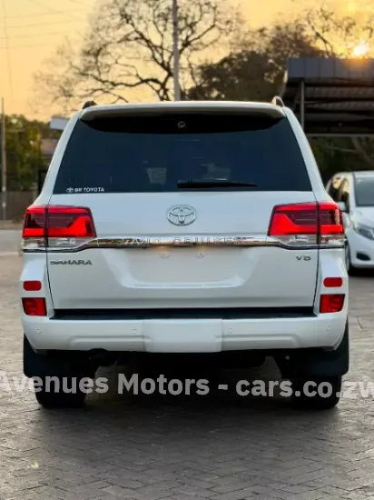 Picture of Toyota Land Cruiser 2018
