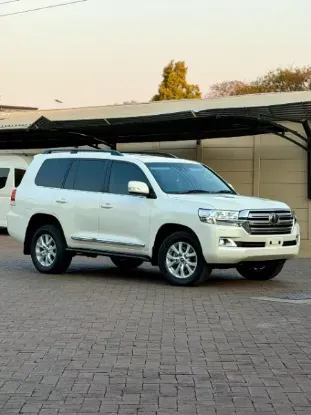 Picture of Toyota Land Cruiser 2018