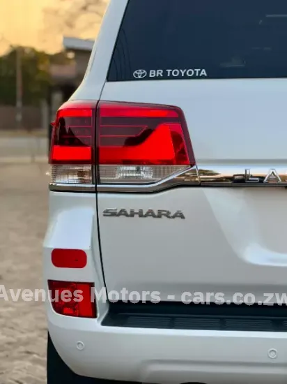 Picture of Toyota Land Cruiser 2018