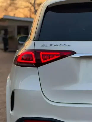 Picture of Mercedes Benz GLE 2022
