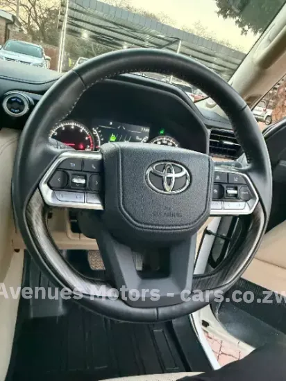 Picture of Toyota Land Cruiser 2024