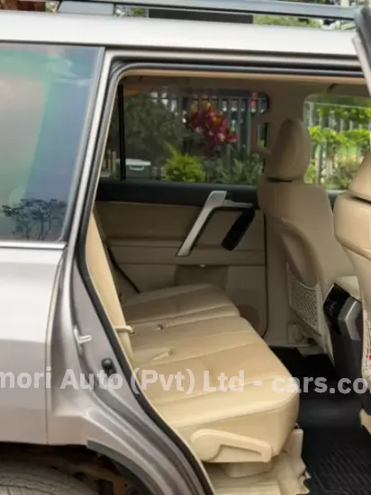 Picture of Toyota Prado 2023