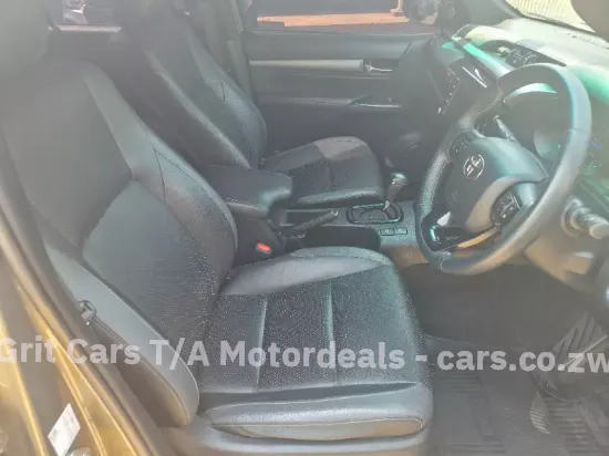Picture of Toyota Hilux 2020