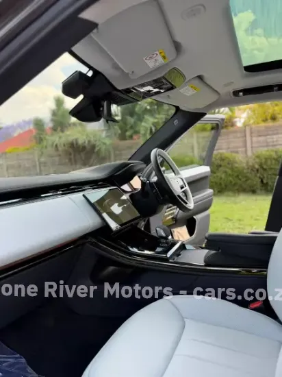 Picture of Land Rover Range Rover 2024