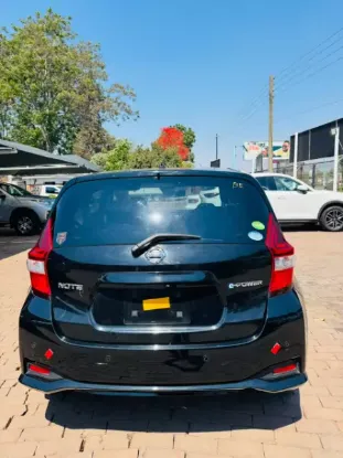 Picture of Nissan Note E-Power 2017