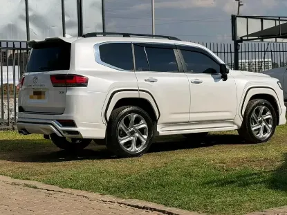Picture of Toyota Land Cruiser 2024