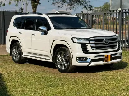 Picture of Toyota Land Cruiser 2024