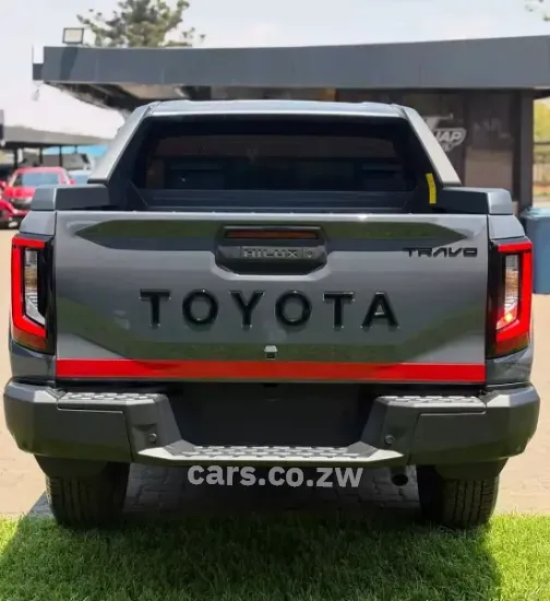 Picture of Toyota Hilux 2026