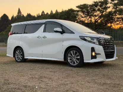 Picture of Toyota Alphard 2017