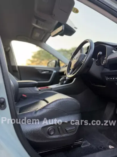 Picture of Toyota Rav4 2023