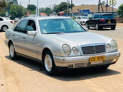 Picture of Mercedes Benz 300E 2004