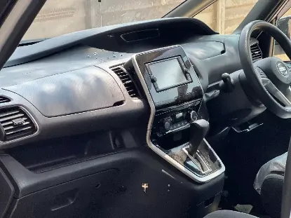 Picture of Nissan Serena 7 Seater