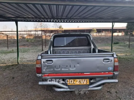 Picture of Isuzu KB280DTLX 2002