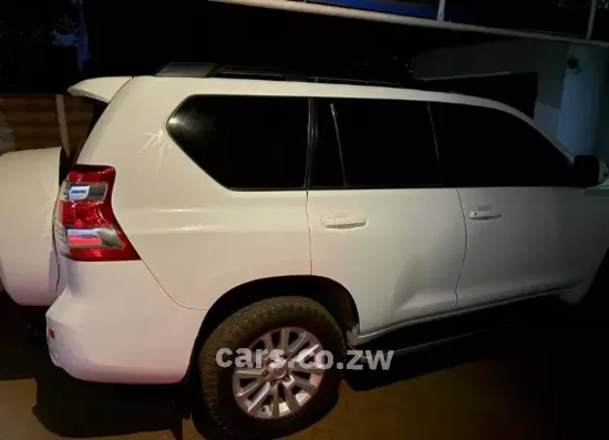 Picture of Toyota Prado 2016