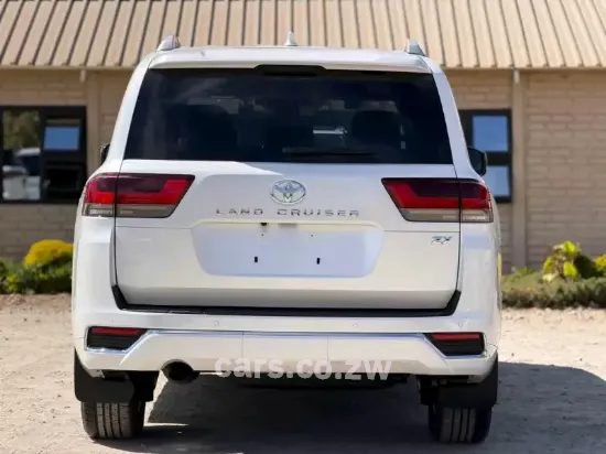 Picture of Toyota Land Cruiser 2026