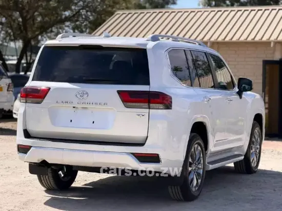Picture of Toyota Land Cruiser 2026