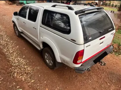 Picture of Toyota Hilux 2011
