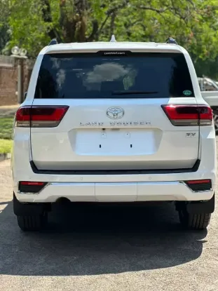 Picture of Toyota Hilux Travo 1986