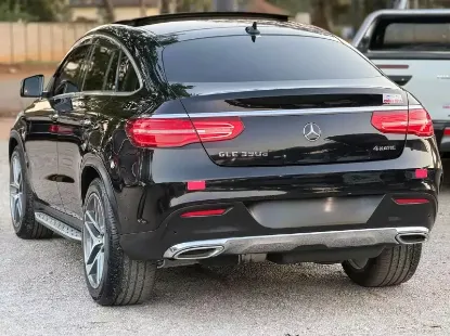 Picture of Mercedes Benz GLE 2018