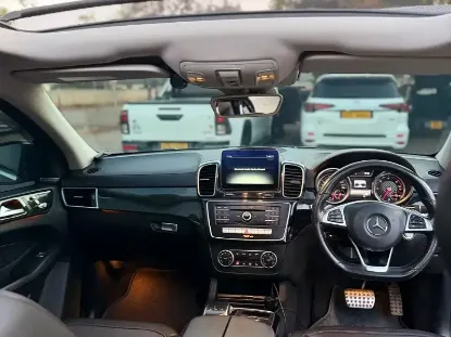 Picture of Mercedes Benz GLE 2018