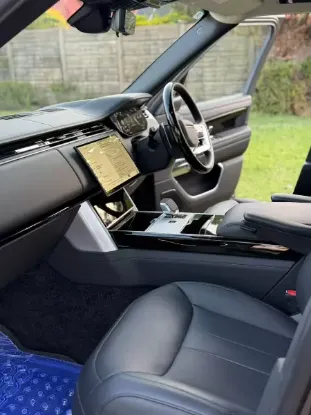 Picture of Land Rover Range Rover 2025