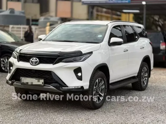 Picture of Toyota Fortuner 2023