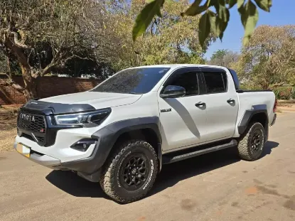 Picture of Toyota Hilux 2024