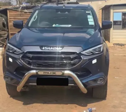 Picture of Isuzu Mu-X 2024
