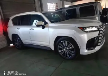 Picture of Lexus LX 2026